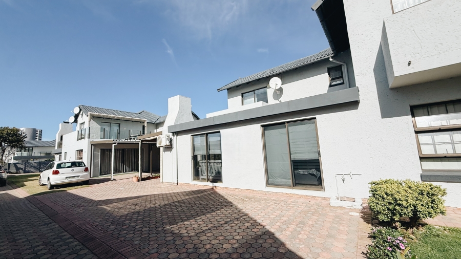 2 Bedroom Property for Sale in Diaz Beach Western Cape